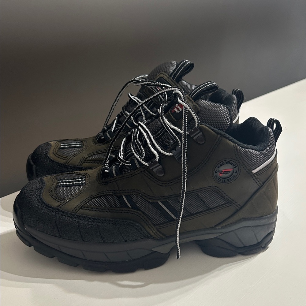 Red Wing Truhiker Shoe/ Boot - Picture 3 of 6